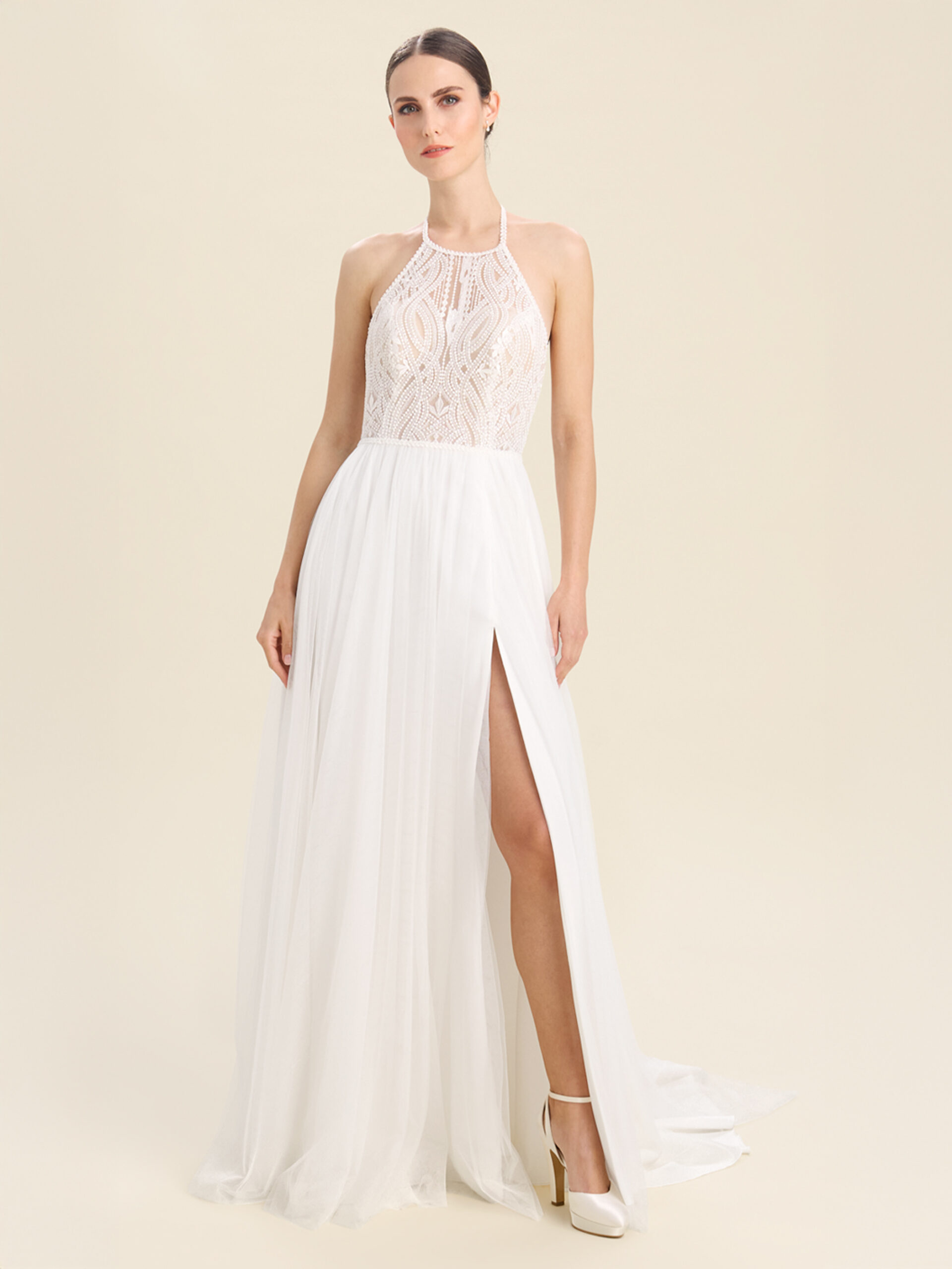 Boho Brautkleid Sandy mit Beinschlitz, Glitzerspitze und Softtüll